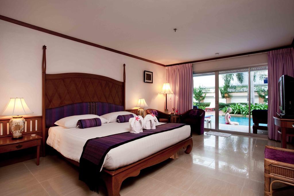 Methavalai Hotel Petchaburi Esterno foto