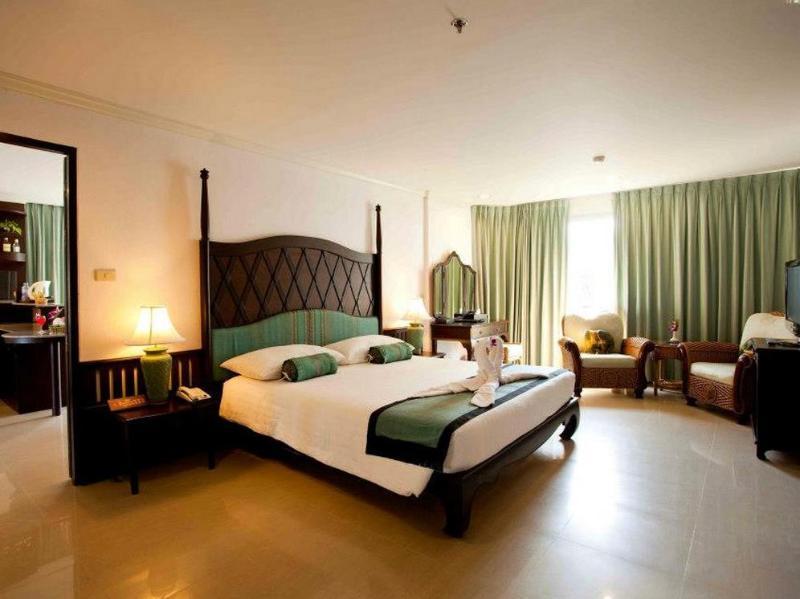 Methavalai Hotel Petchaburi Esterno foto
