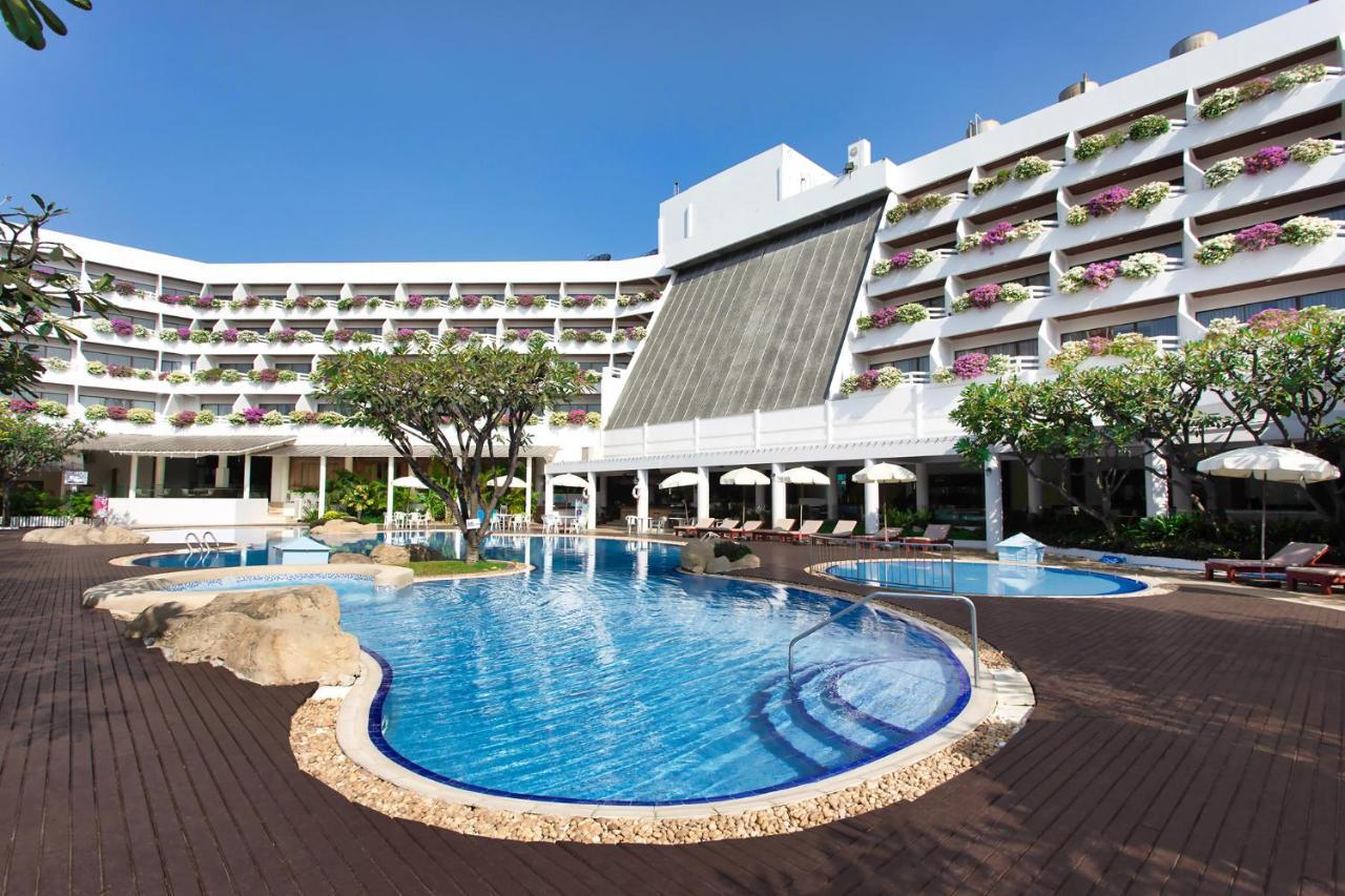 Methavalai Hotel Petchaburi Esterno foto