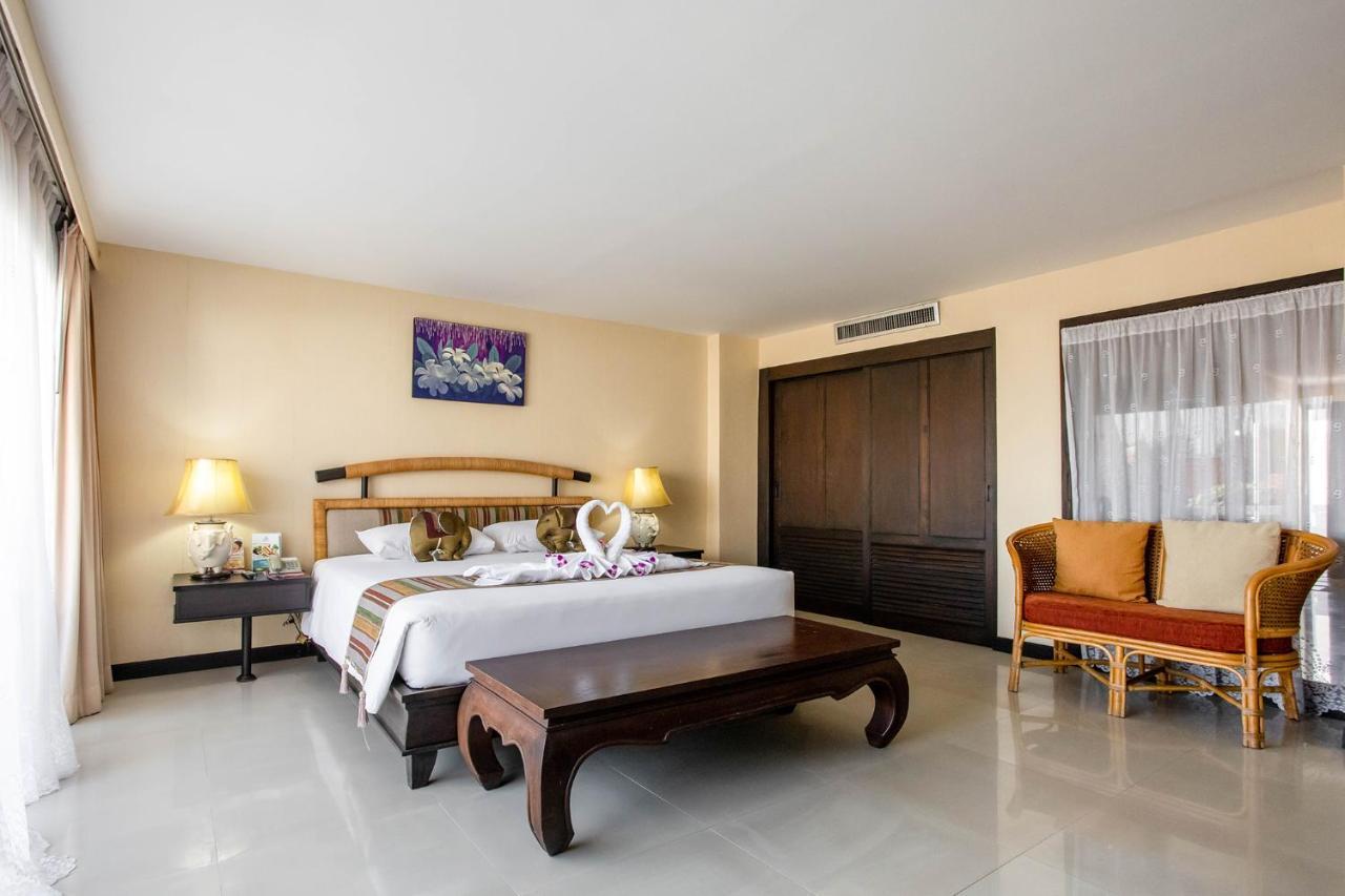 Methavalai Hotel Petchaburi Esterno foto