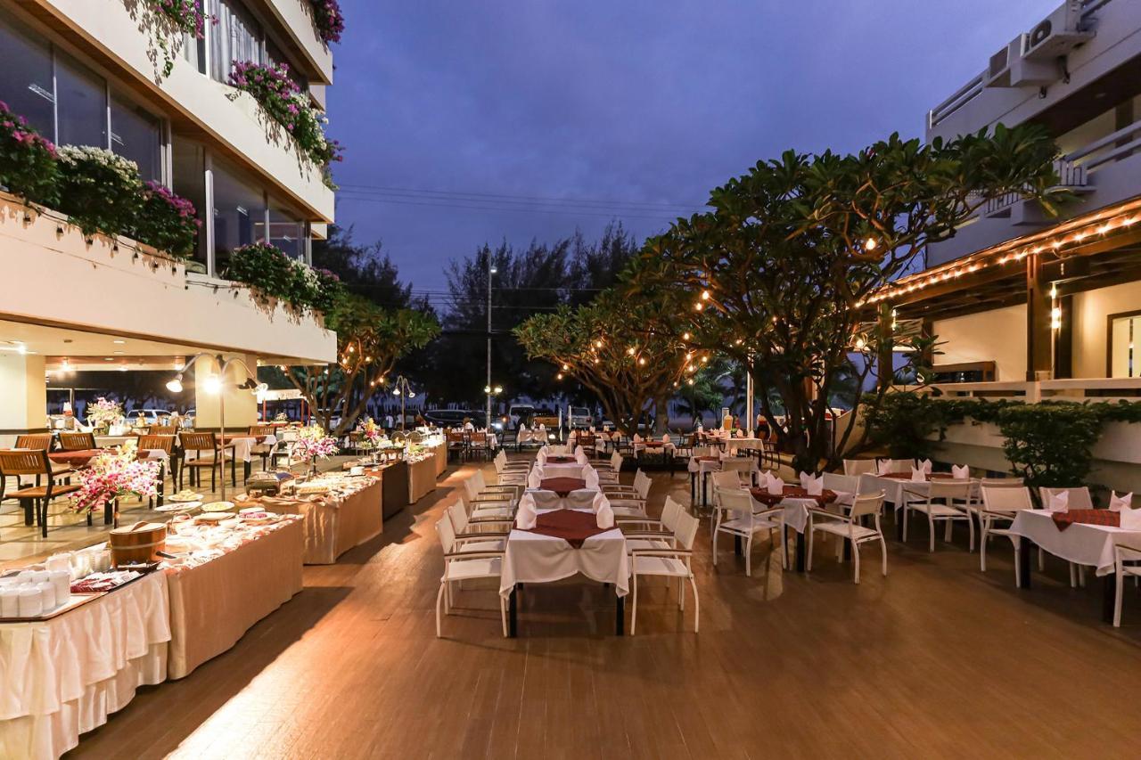 Methavalai Hotel Petchaburi Esterno foto